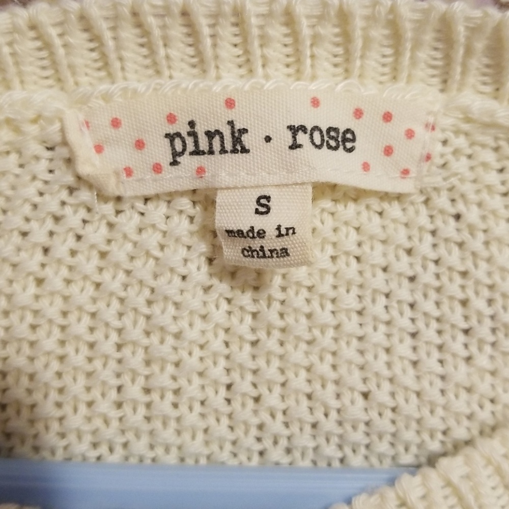 Small Pink Rose Sweater - Picture 3 of 3